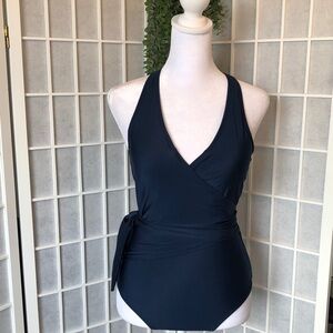 Women’s Navy Blue One Piece Swimsuit from Member’s Mark in Medium. Like New.